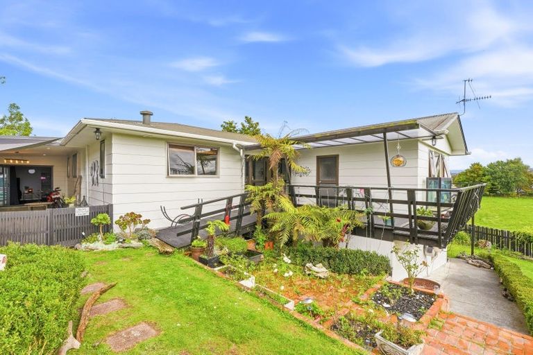 Photo of property in 41 Edward Street, Pahiatua, 4910