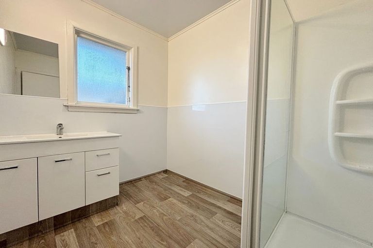 Photo of property in 22 Charlcott Street, Burnside, Christchurch, 8053