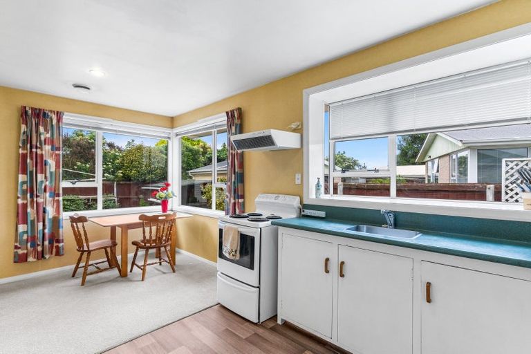 Photo of property in 25 Witham Street, Hornby, Christchurch, 8042