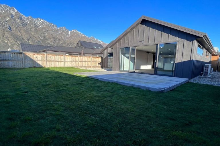 Photo of property in 82 Jack Hanley Drive, Jacks Point, Queenstown, 9371