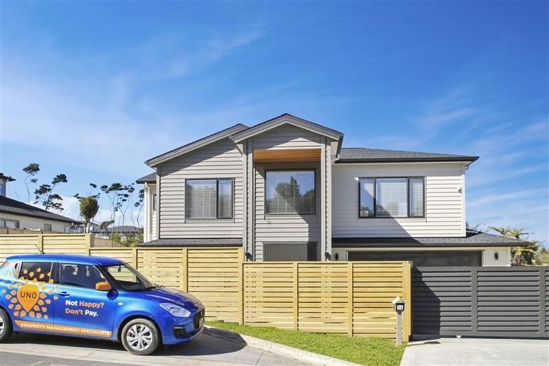 Photo of property in 14 Vazey Way, Hobsonville, Auckland, 0618