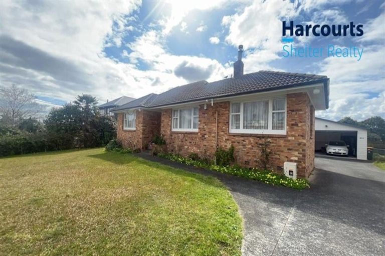 Photo of property in 81 Rimu Street, New Lynn, Auckland, 0600