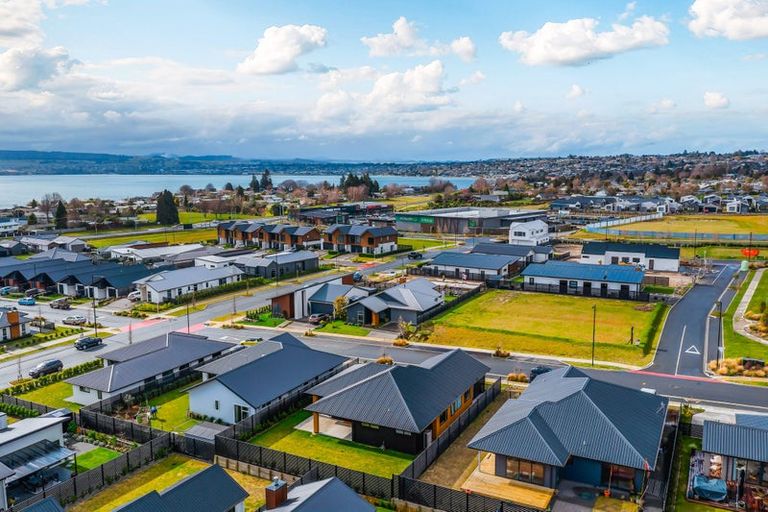 Photo of property in 18 Tai Road, Wharewaka, 3330