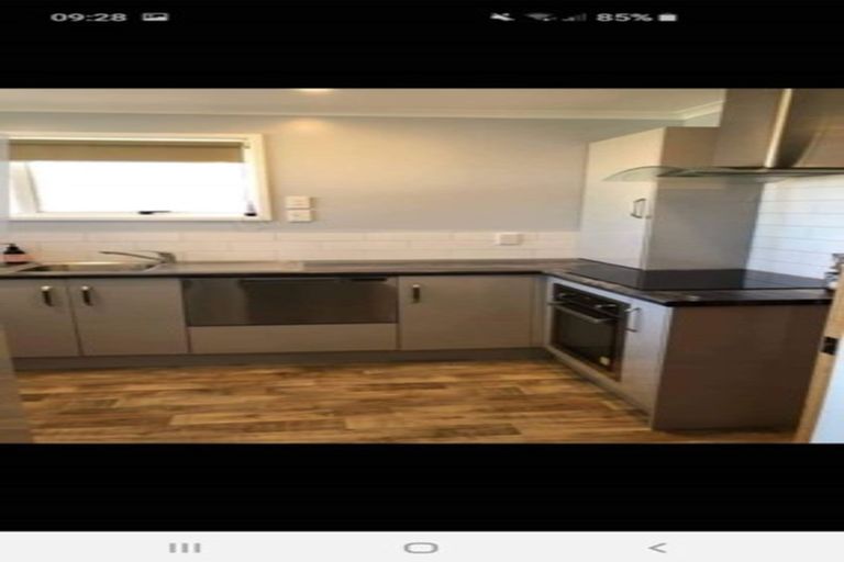 Photo of property in 82 Tukapa Street, Westown, New Plymouth, 4310