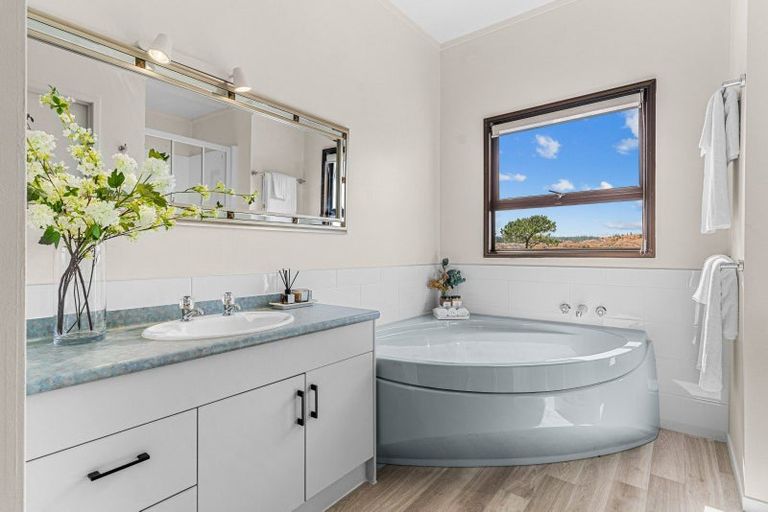 Photo of property in Babylon Coast Road, Parore, Dargaville, 0373