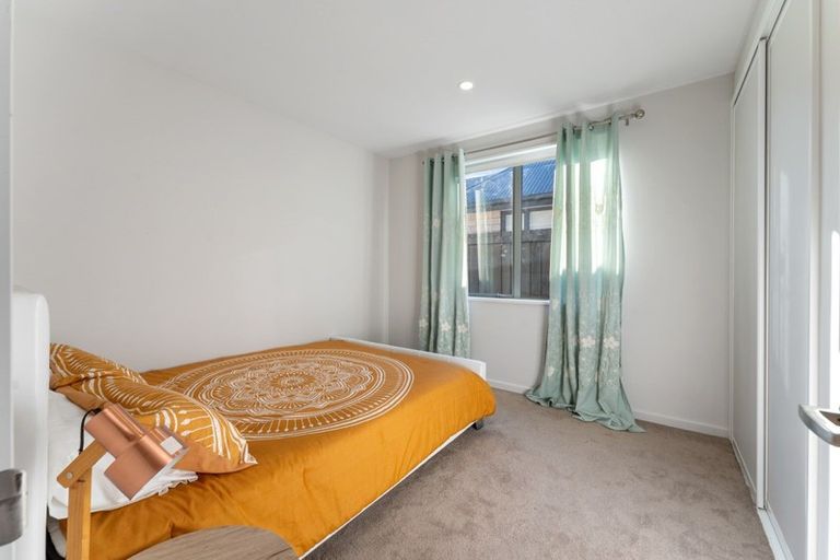 Photo of property in 9 Tangy Loch Lane, Broomfield, Christchurch, 8042