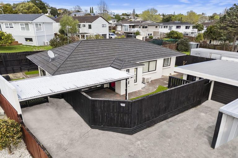 Photo of property in 2/49 Larne Avenue, Pakuranga Heights, Auckland, 2010