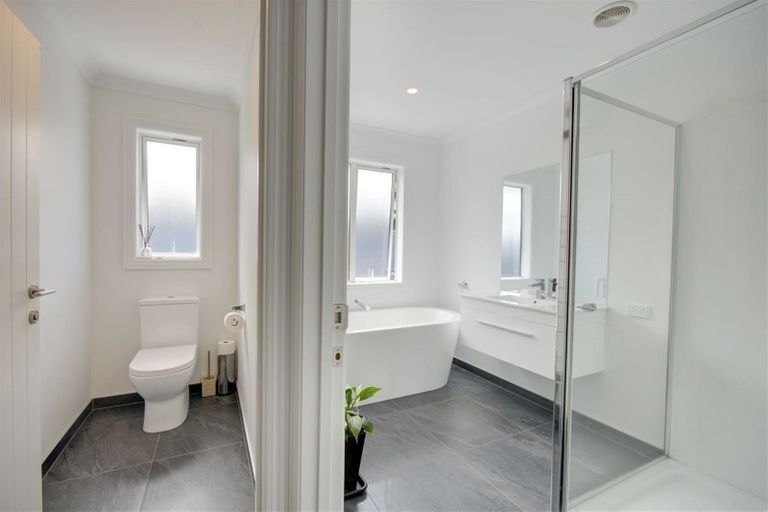 Photo of property in 42 Koura Drive, Rangiora, 7400