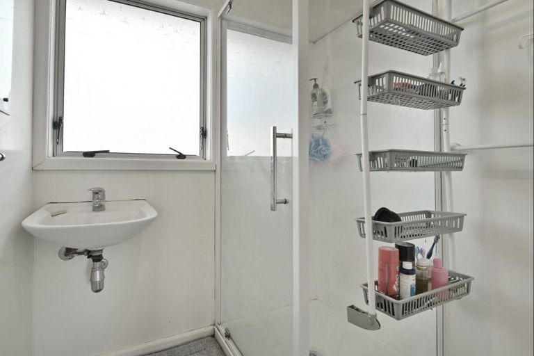 Photo of property in 329a Flaxmere Avenue, Flaxmere, Hastings, 4120
