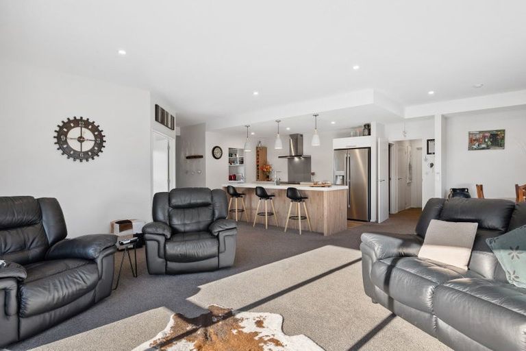 Photo of property in 27 Anderton Crescent, Mosgiel, 9024