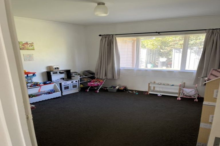 Photo of property in 24 Tait Street, Te Kamo, Whangarei, 0112