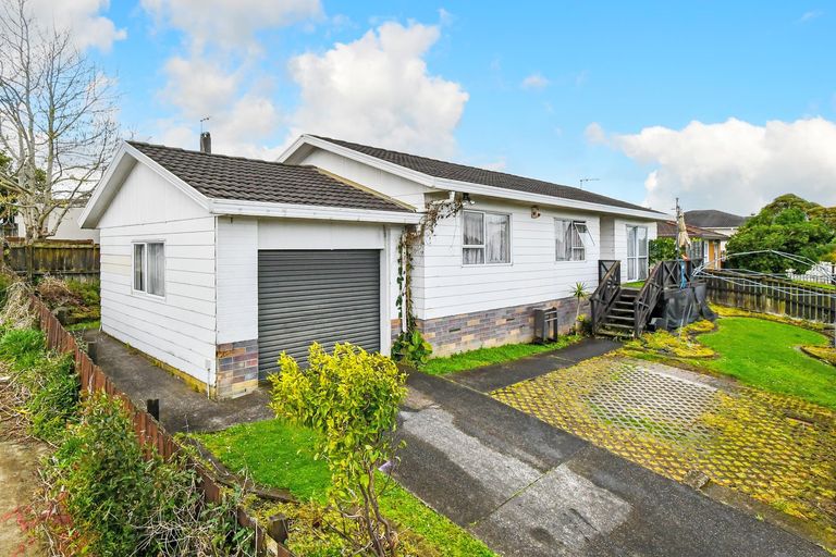 Photo of property in 3a James Road, Manurewa, Auckland, 2102