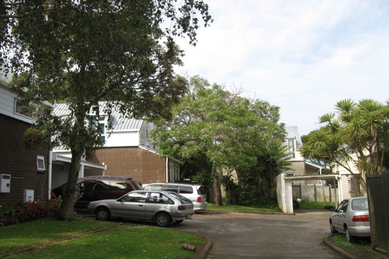 Photo of property in 6 Teo Lane, Mangere, Auckland, 2022