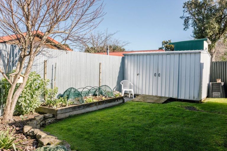 Photo of property in 3 James Street, Dannevirke, 4930