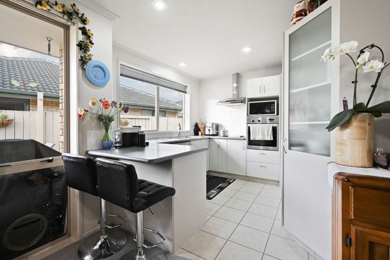 Photo of property in 4 Kingroyal Lane, Hamilton East, Hamilton, 3216