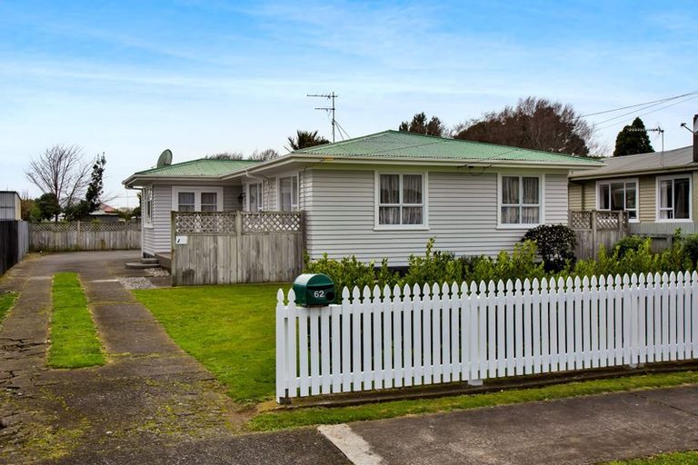 Photo of property in 62 Reid Avenue, Hawera, 4610