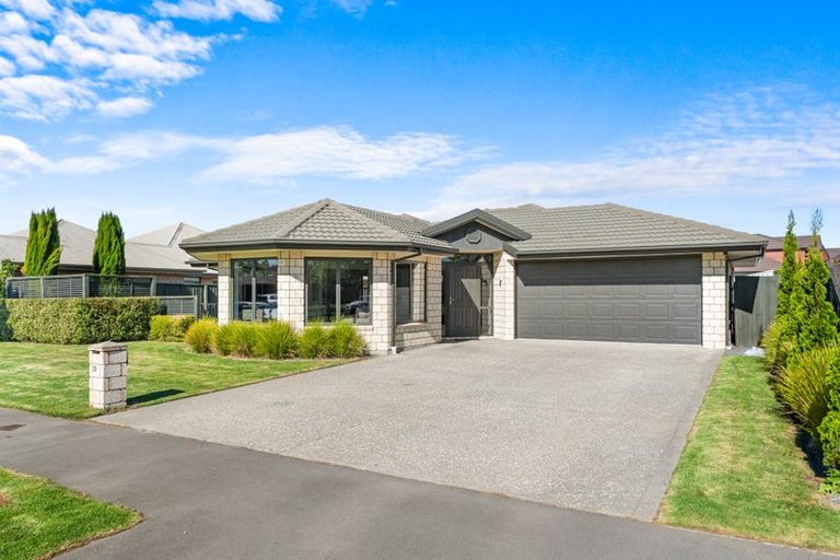 Photo of property in 19 Bibiana Street, Aidanfield, Christchurch, 8025