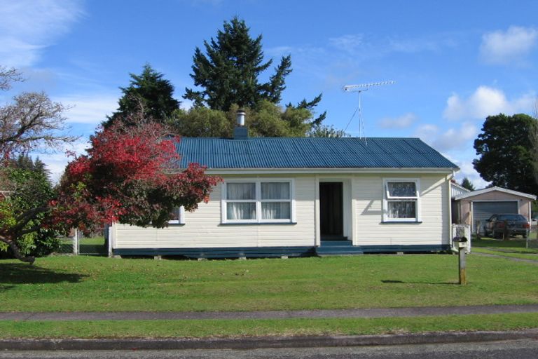 Photo of property in 24 Jedburgh Street, Tokoroa, 3420