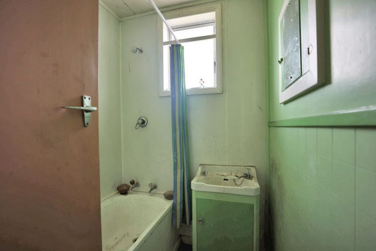 Photo of property in 149 Mcmurdo Street, Tinwald, Ashburton, 7700