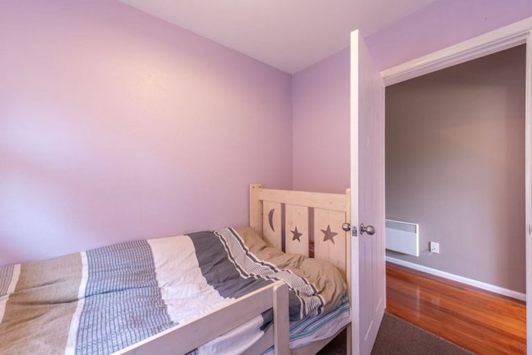 Photo of property in 9 Kyeburn Place, Avonhead, Christchurch, 8042