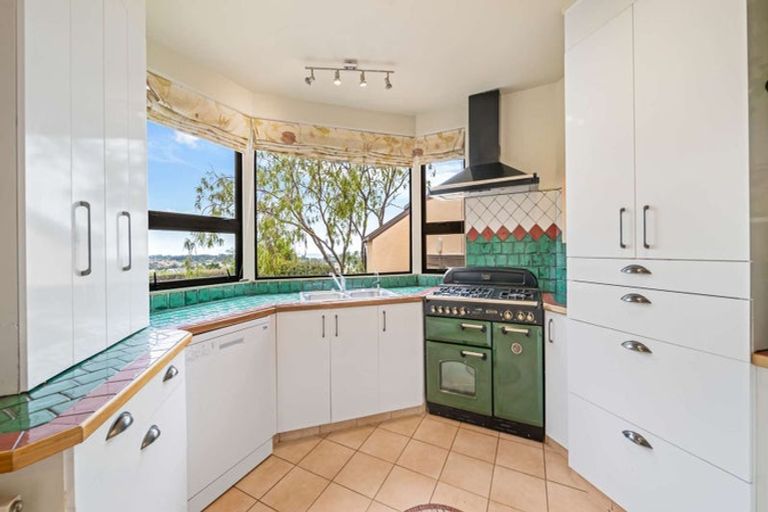 Photo of property in 16 Slade Street, Oamaru North, Oamaru, 9400