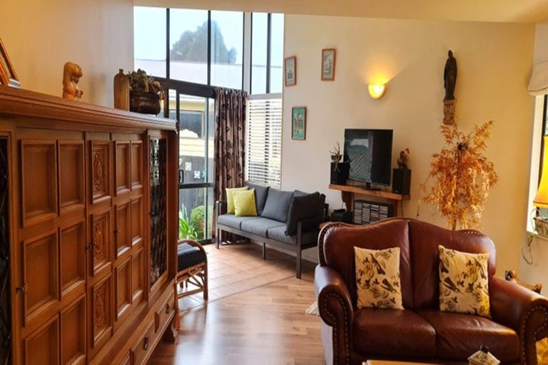 Photo of property in 1/53 Amohia Street, Paraparaumu, 5032