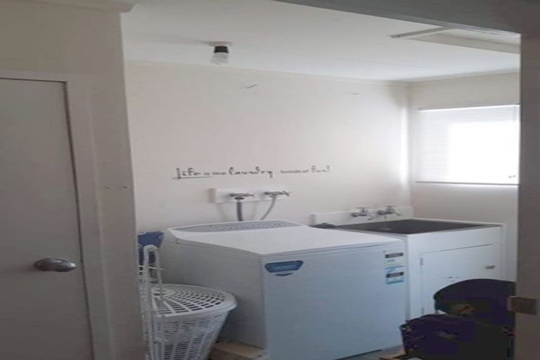 Photo of property in 35a Chorley Grove, Churton Park, Wellington, 6037