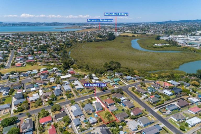 Photo of property in 111a Matipo Road, Mairangi Bay, Auckland, 0630