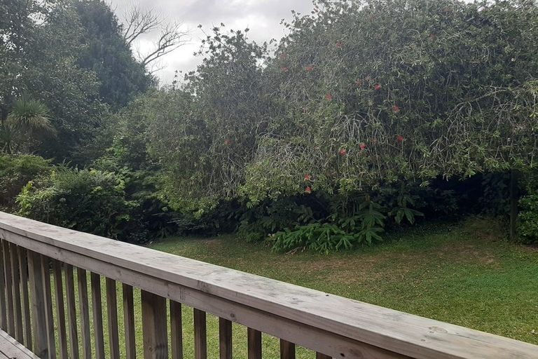 Photo of property in 1/61 Mcclintock Road, Massey, Auckland, 0614