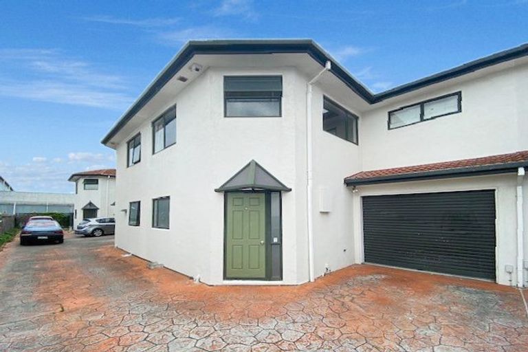 Photo of property in 3/288 Hereford Street, Christchurch Central, Christchurch, 8011