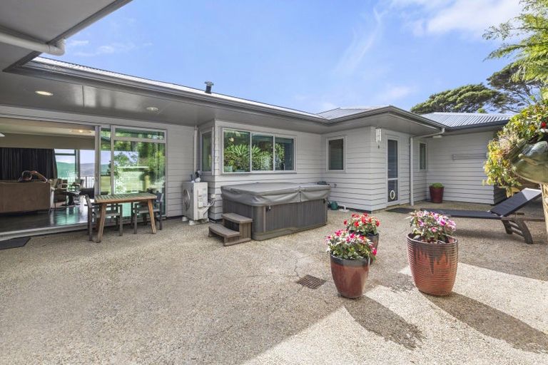 Photo of property in 106p Greenslade Road, Raglan, 3295