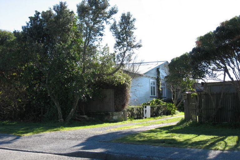 Photo of property in 2 Tudor Street, Hokitika, 7810