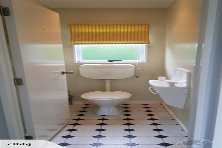 Photo of property in 2 Dey Street, Mangawhai Heads, Mangawhai, 0505