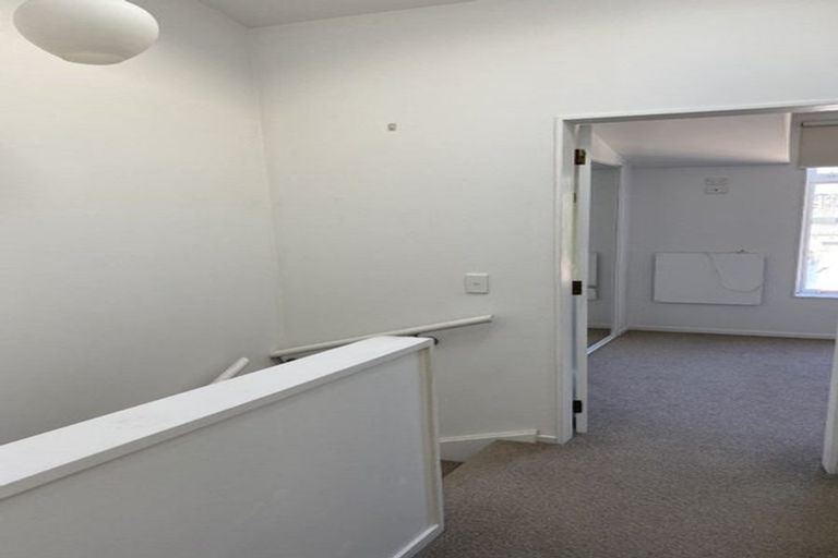 Photo of property in Pirie Street Townhouses, 15/35 Pirie Street, Mount Victoria, Wellington, 6011