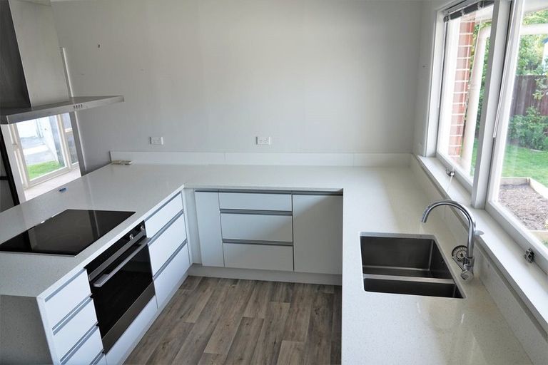 Photo of property in 5 Ketton Place, St Albans, Christchurch, 8052