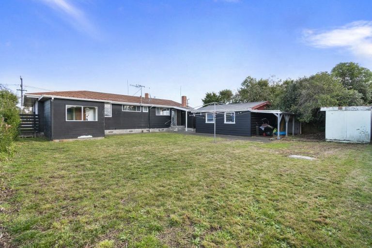 Photo of property in 14 Wilson Street, Bulls, 4818