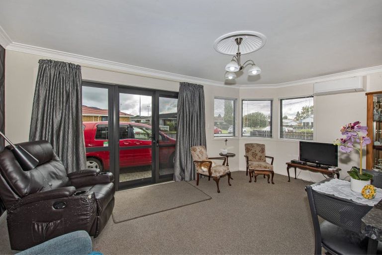 Photo of property in 1-2/8a Lilian Street, Te Kamo, Whangarei, 0112