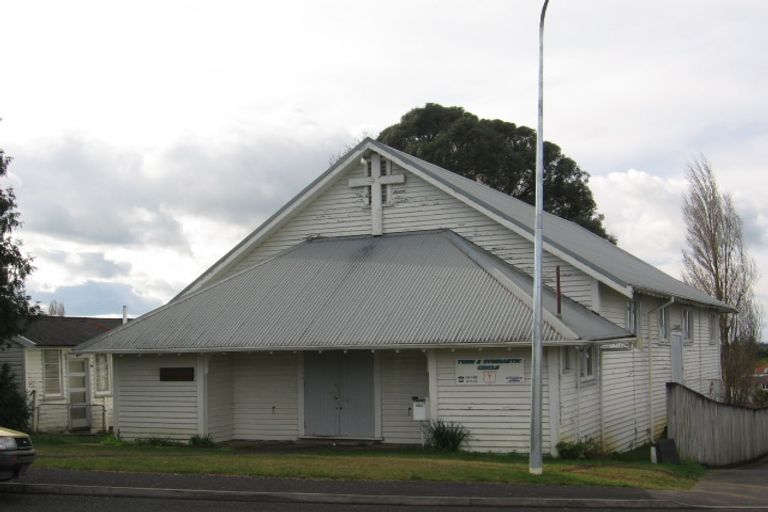 Photo of property in 16 Ridout Street, Maeroa, Hamilton, 3200