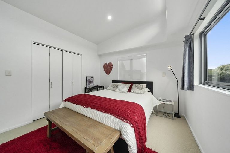 Photo of property in 17b Richard Street, Titahi Bay, Porirua, 5022