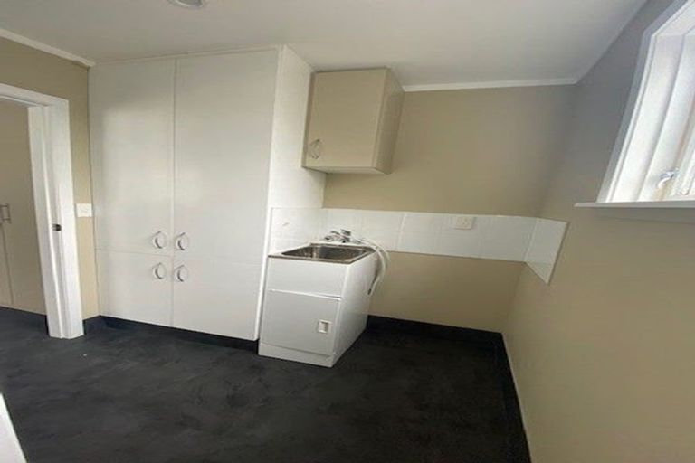 Photo of property in 14 Yale Road, Mount Cook, Wellington, 6021