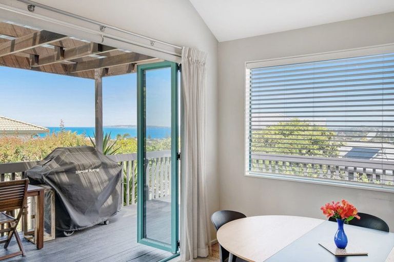 Photo of property in 12 Ascot Way, Orewa, 0931