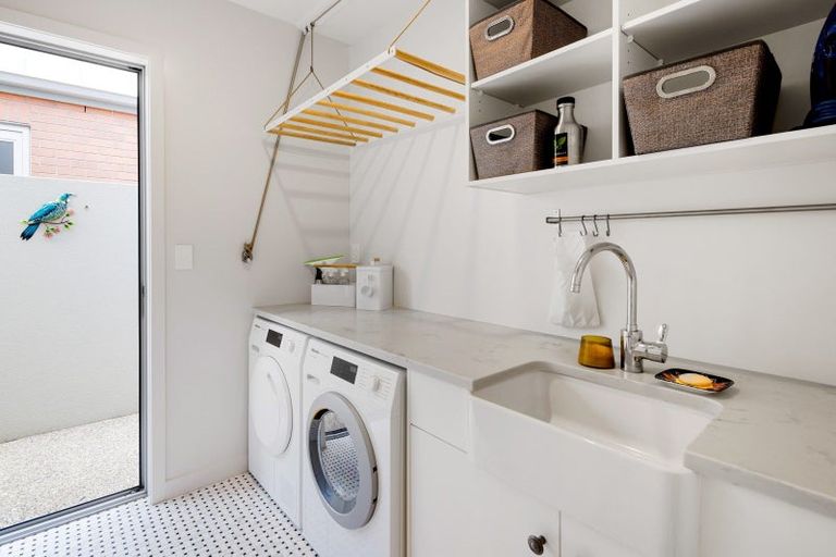 Photo of property in 3 Le Quesnoy Place, Cambridge, 3434