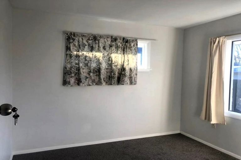 Photo of property in 20 Staveley Street, Avonhead, Christchurch, 8042