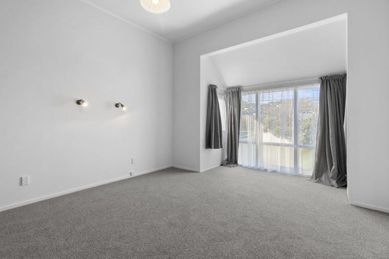 Photo of property in 90 Eden Street, Island Bay, Wellington, 6023
