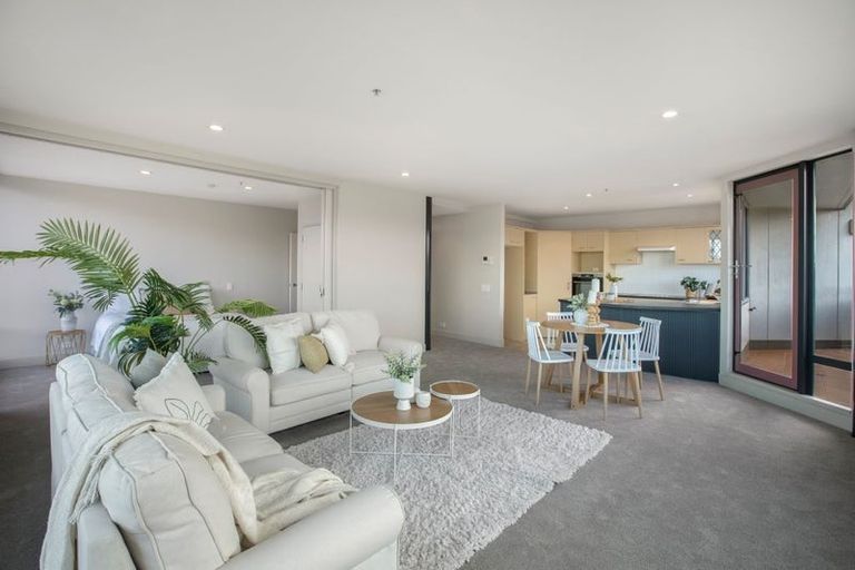 Photo of property in The Links, 378-382 Kapiti Road, Paraparaumu Beach, Paraparaumu, 5032