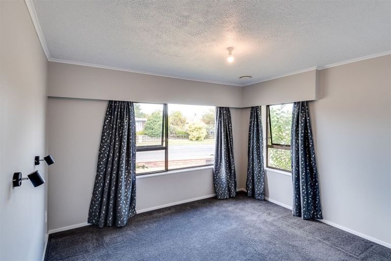 Photo of property in 3/3 Murphy Road, Taradale, Napier, 4112