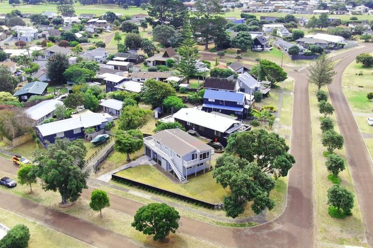 Photo of property in 126 Pauanui Boulevard, Pauanui, Hikuai, 3579