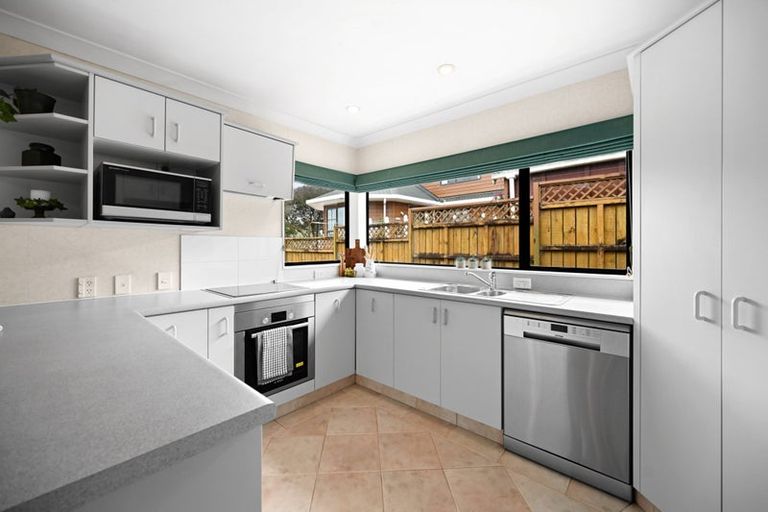 Photo of property in 3 Sunny Dale, Western Heights, Hamilton, 3200