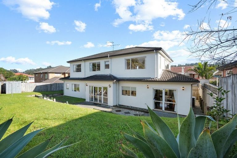Photo of property in 8 Cuthill Close, Albany, Auckland, 0632