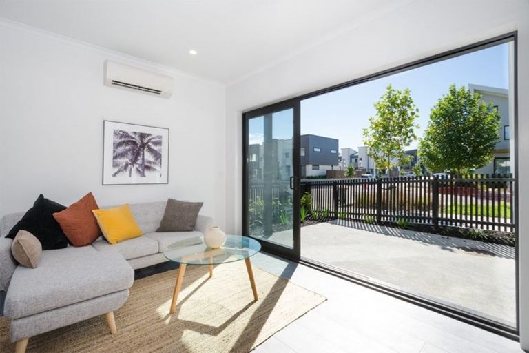 Photo of property in 6 Dalwood Crescent, Rolleston, 7614